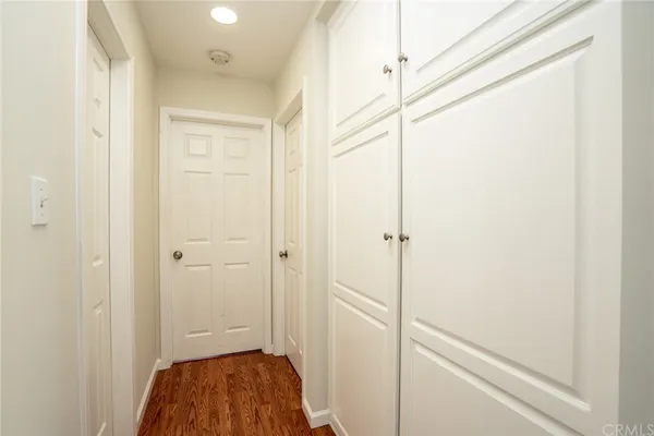 $3,195 | 301 Oswego Avenue, Huntington Beach, CA 92648