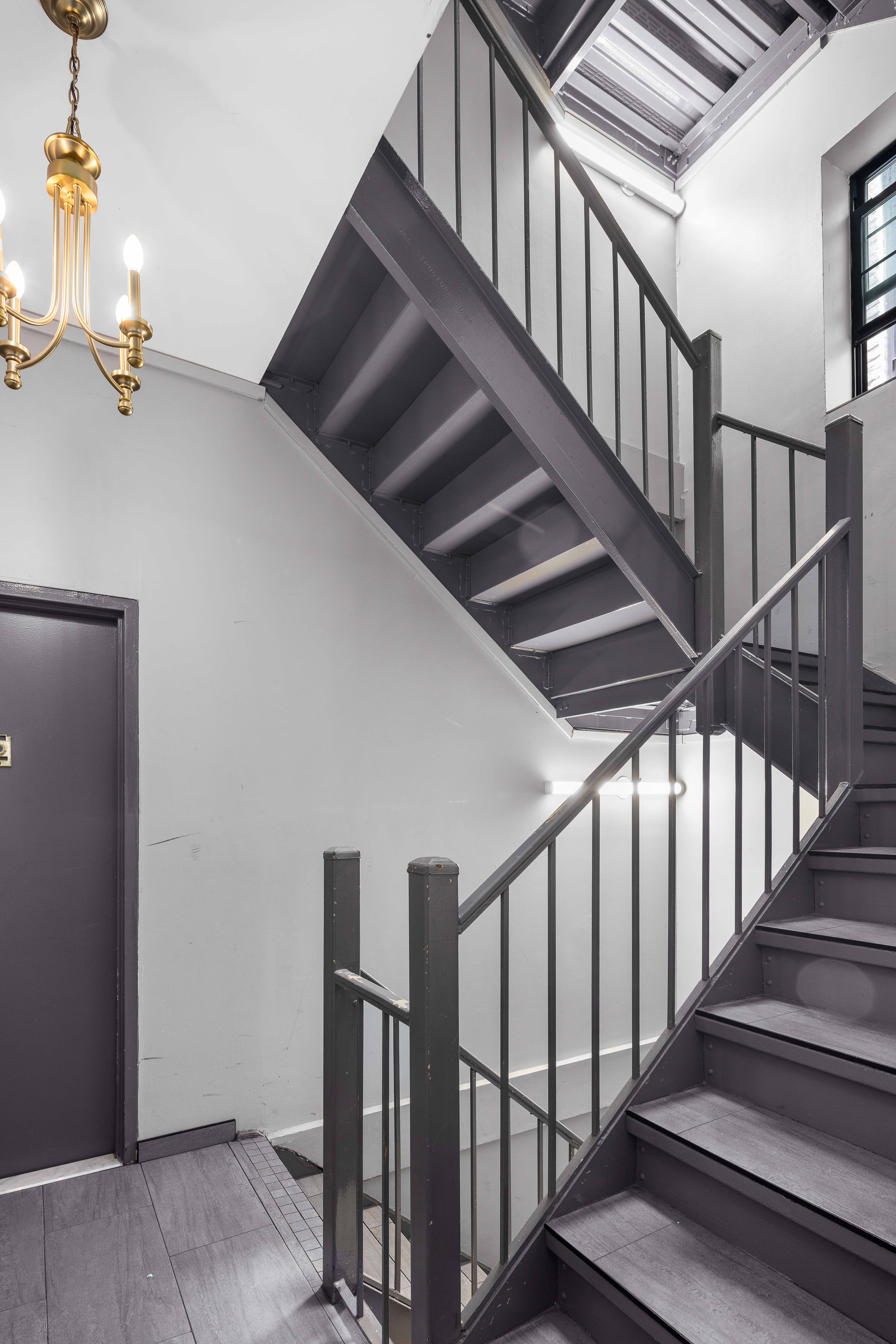 2049 2nd Avenue Manhattan, NY 10029 - Photo 7 of 18 a view of entryway