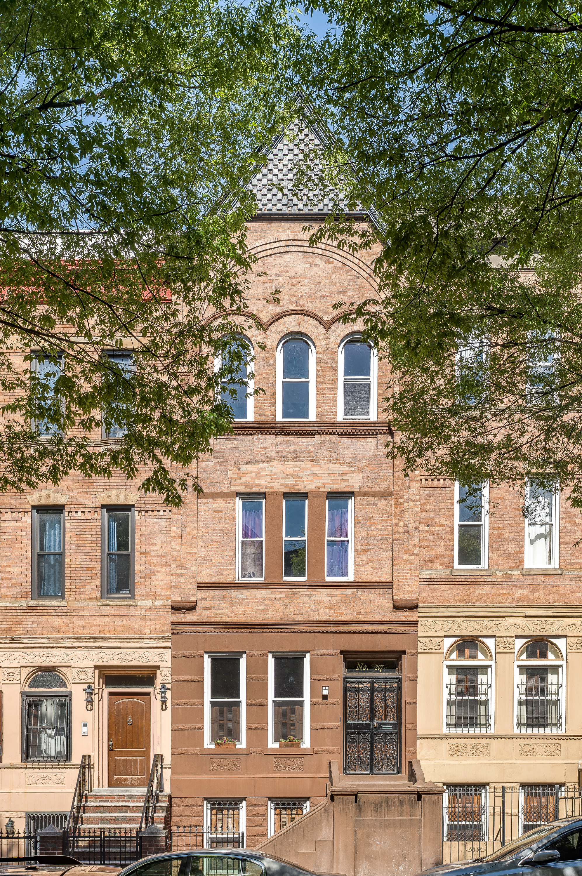 207 Edgecombe Avenue Manhattan, NY 10030 - Photo 1 of 23