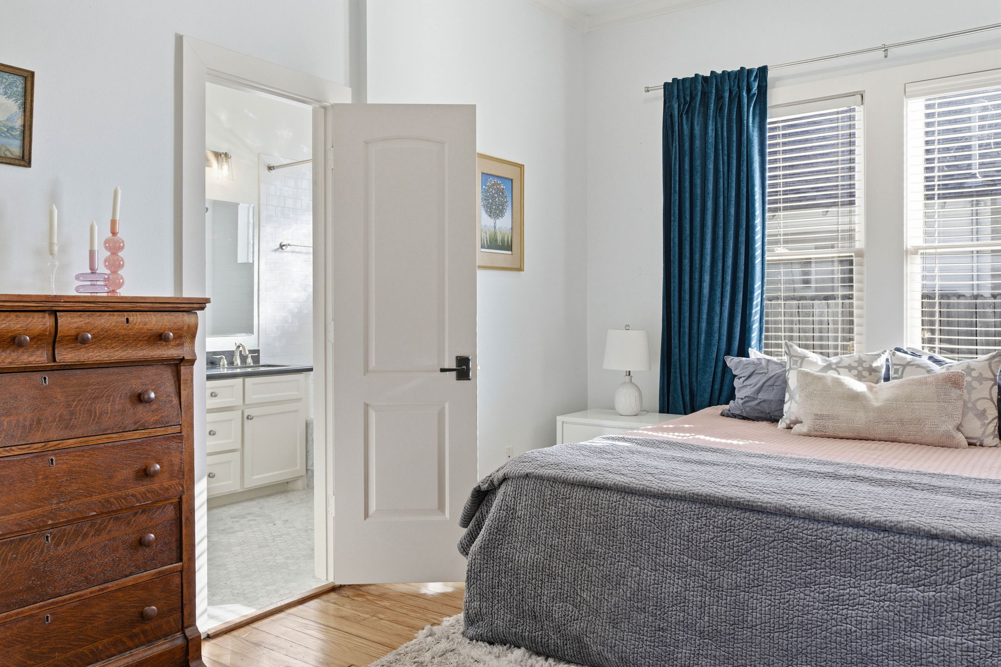 727 East 25th Street Houston, TX 77008 - Photo 18 of 29