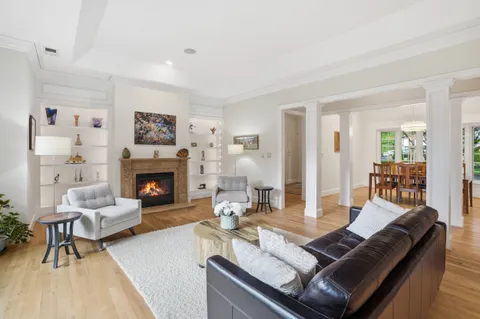 $2,575,000 | 8455 Portland Place, McLean, VA 22102