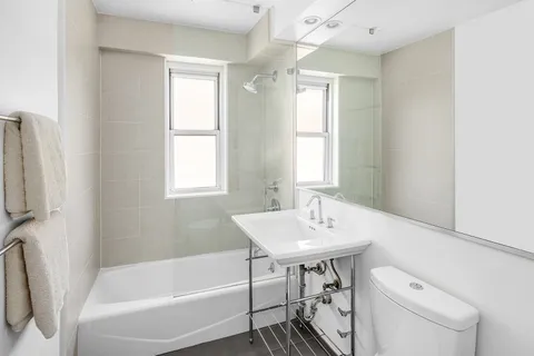 $1,200,000 | 383 Grand Street, Unit M1304 | Lower East Side