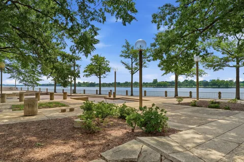 $300,000 | 1435 4th Street Southwest, Unit B815, Washington, DC 20024