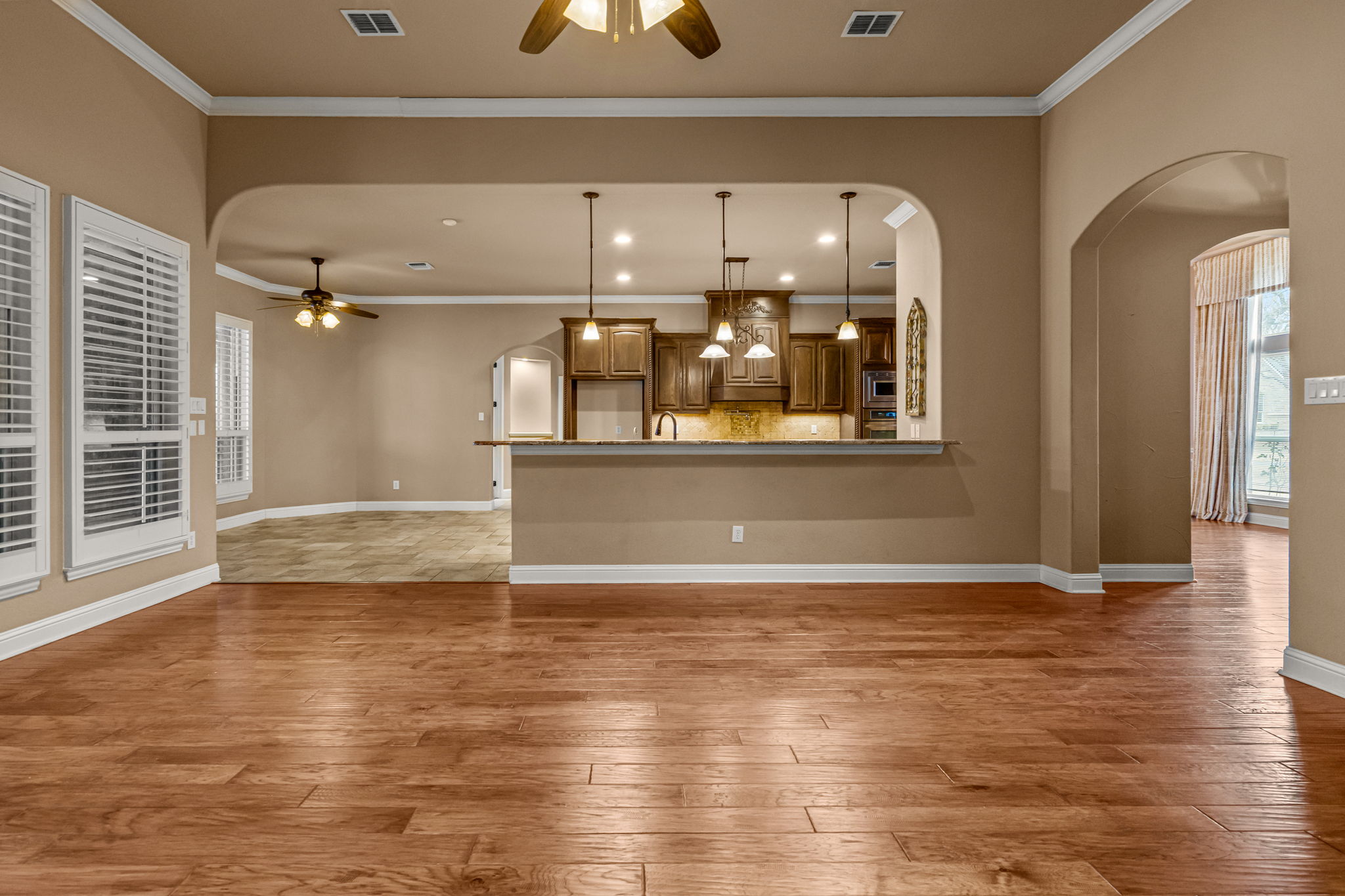 211 Pack Saddle Trail Weatherford, TX 76088 - Photo 9 of 40