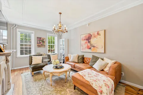 $825,000 | 634 Catharine Street, Philadelphia, PA 19147