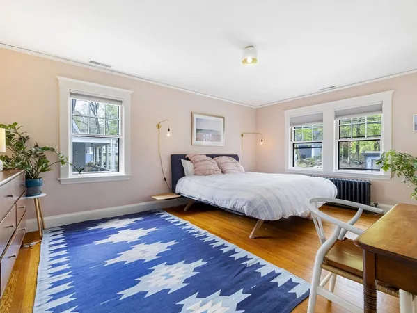$1,995,000 | 70 Goden Street, Belmont, MA 02478
