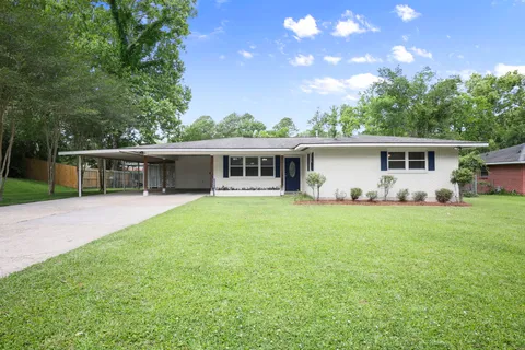 $319,990 | 1335 Highland Park Drive, Baton Rouge, LA 70808
