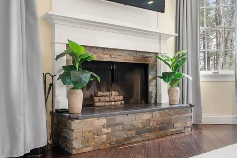 $1,175,000 | 5 Captain Pierce Drive, West Newbury, MA 01985