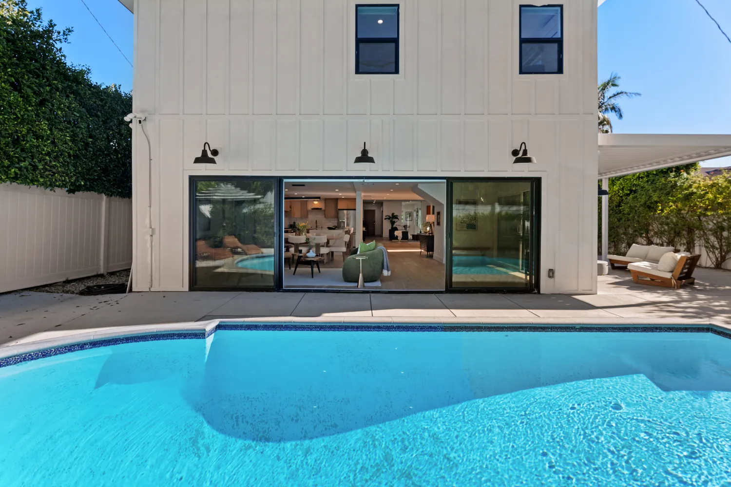 $2,495,000 | 1607 South Spaulding Avenue, Los Angeles, CA 90019