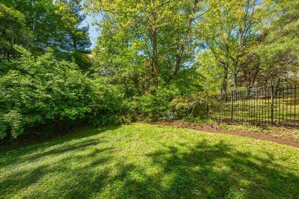 $2,400,000 | 11304 Skipwith Lane, Potomac, MD 20854