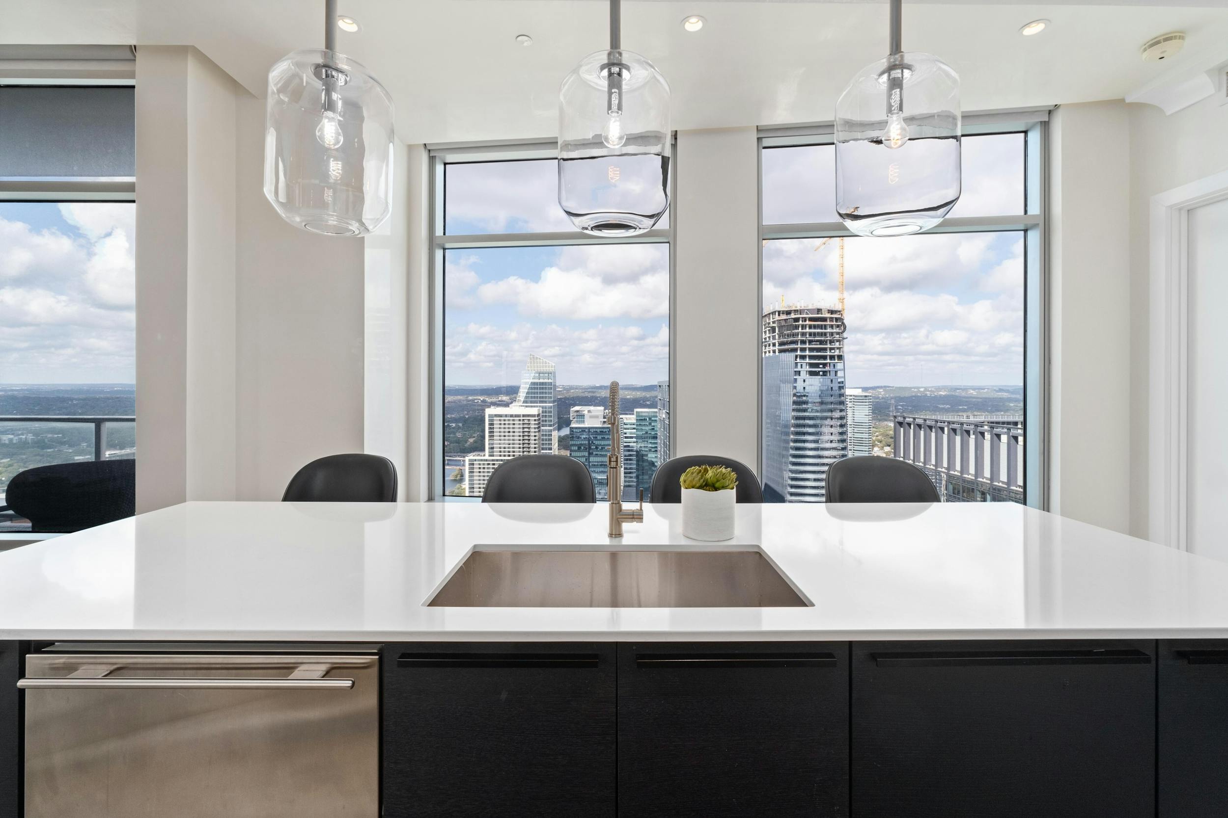 200 Congress Avenue, Unit 41Q Austin, TX 78701 - Photo 4 of 50