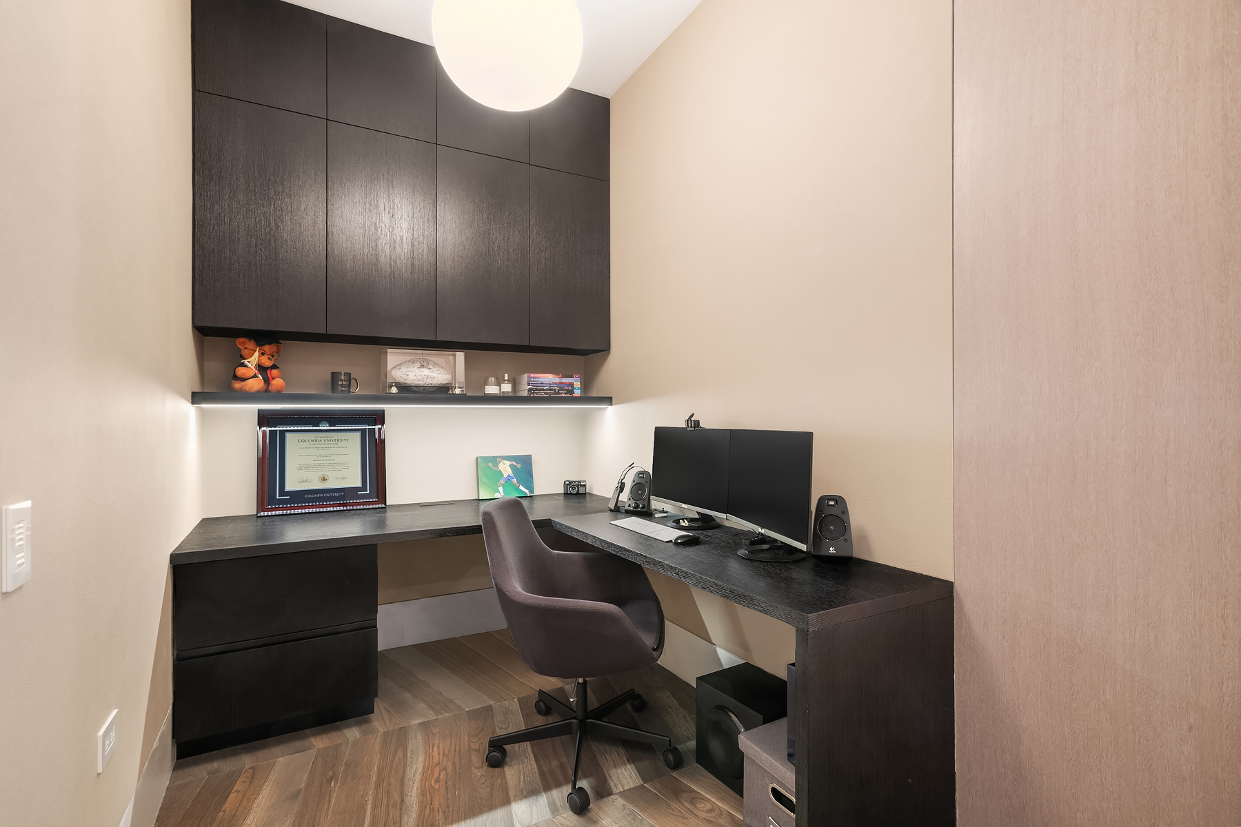 49 Chambers Street, Unit 11D Manhattan, NY 10007 - Photo 14 of 30 a view of a workspace with furniture