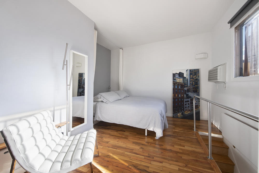 53 West 76th Street, Unit 9 Manhattan, NY 10023 - Photo 7 of 11