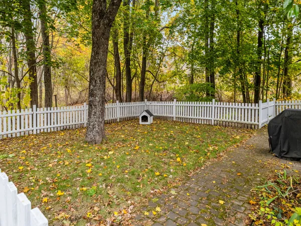 Contact Agent | Address Upon Request, Dover, MA 02030