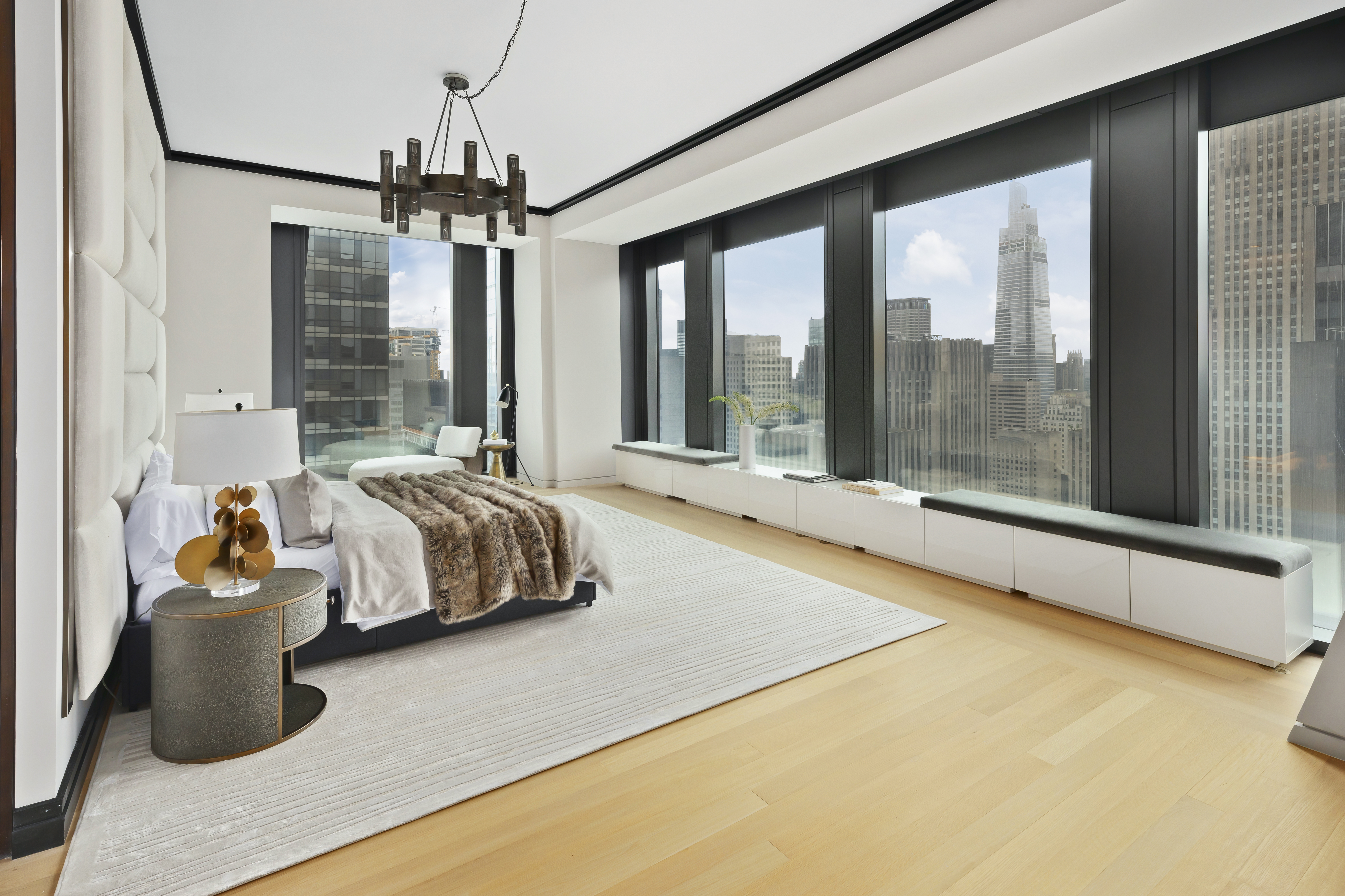 53 West 53rd Street, Unit 48B Manhattan, NY 10019 - Photo 8 of 12