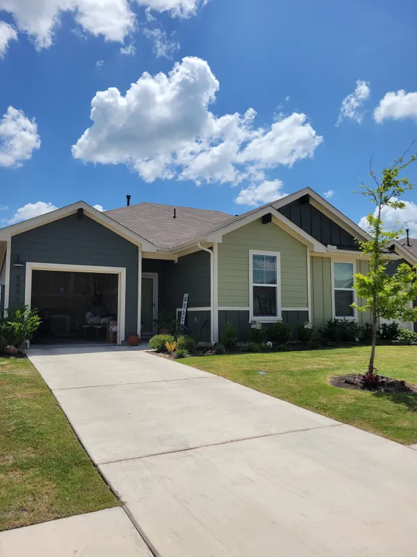 $204,990 | 549 Arnold Loop, Unit A, Kyle, TX 78640