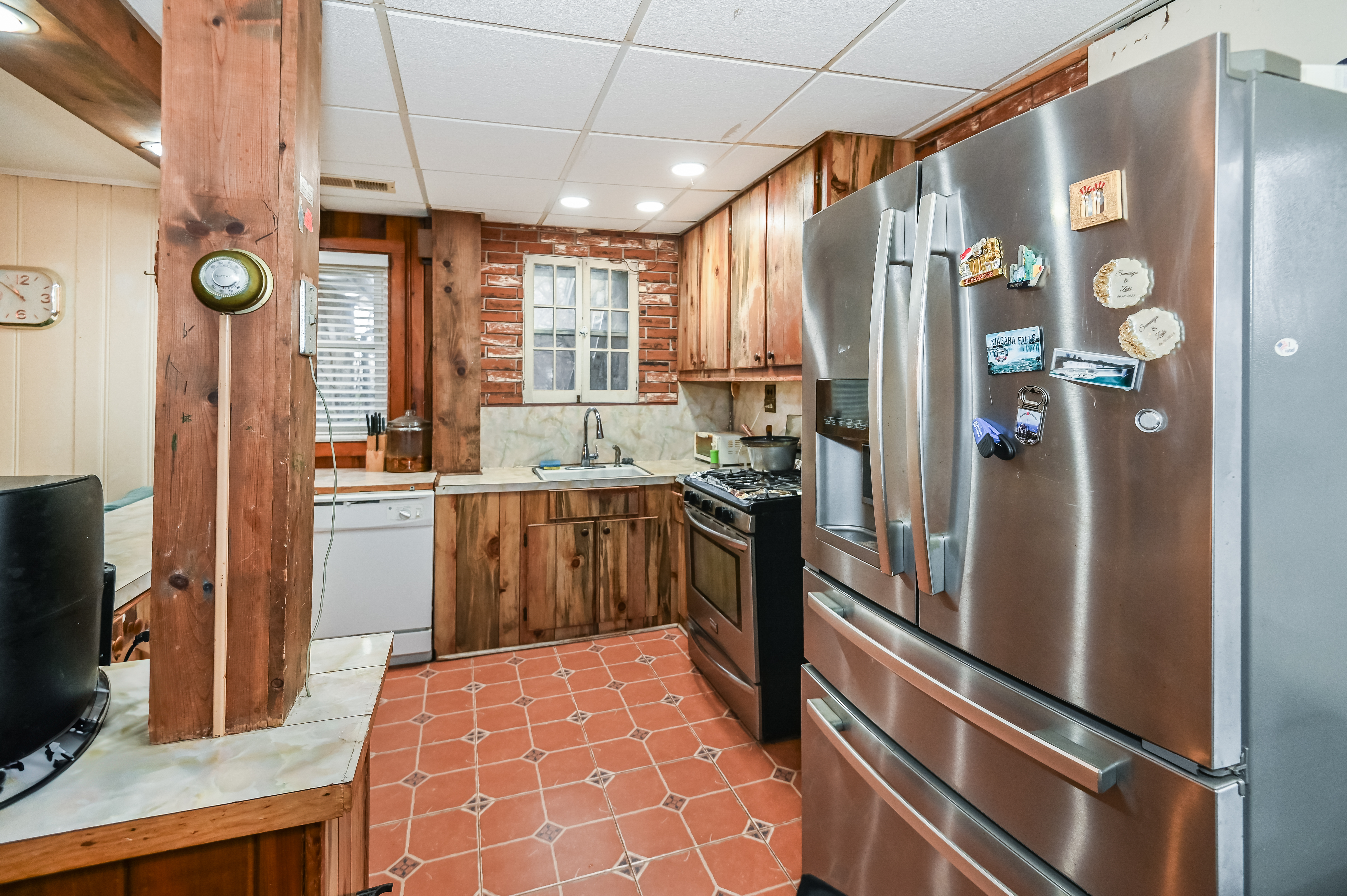 137 Hiawatha Boulevard Lake Hiawatha, NJ 07034 - Photo 13 of 21 a kitchen with stainless steel appliances a refrigerator and a stove