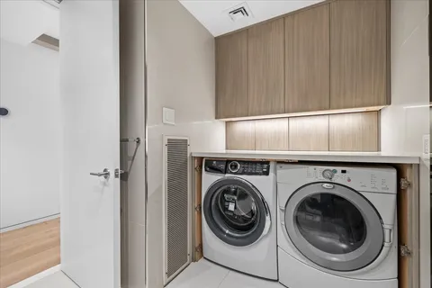 $2,745,000 | 133 West 14th Street, Unit 6 | Chelsea