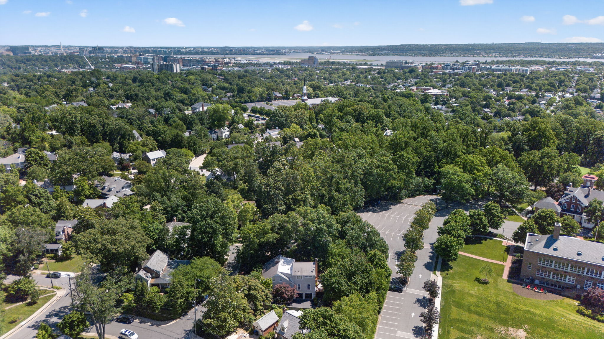 301 Columbia Road Alexandria, VA 22302 - Photo 26 of 27