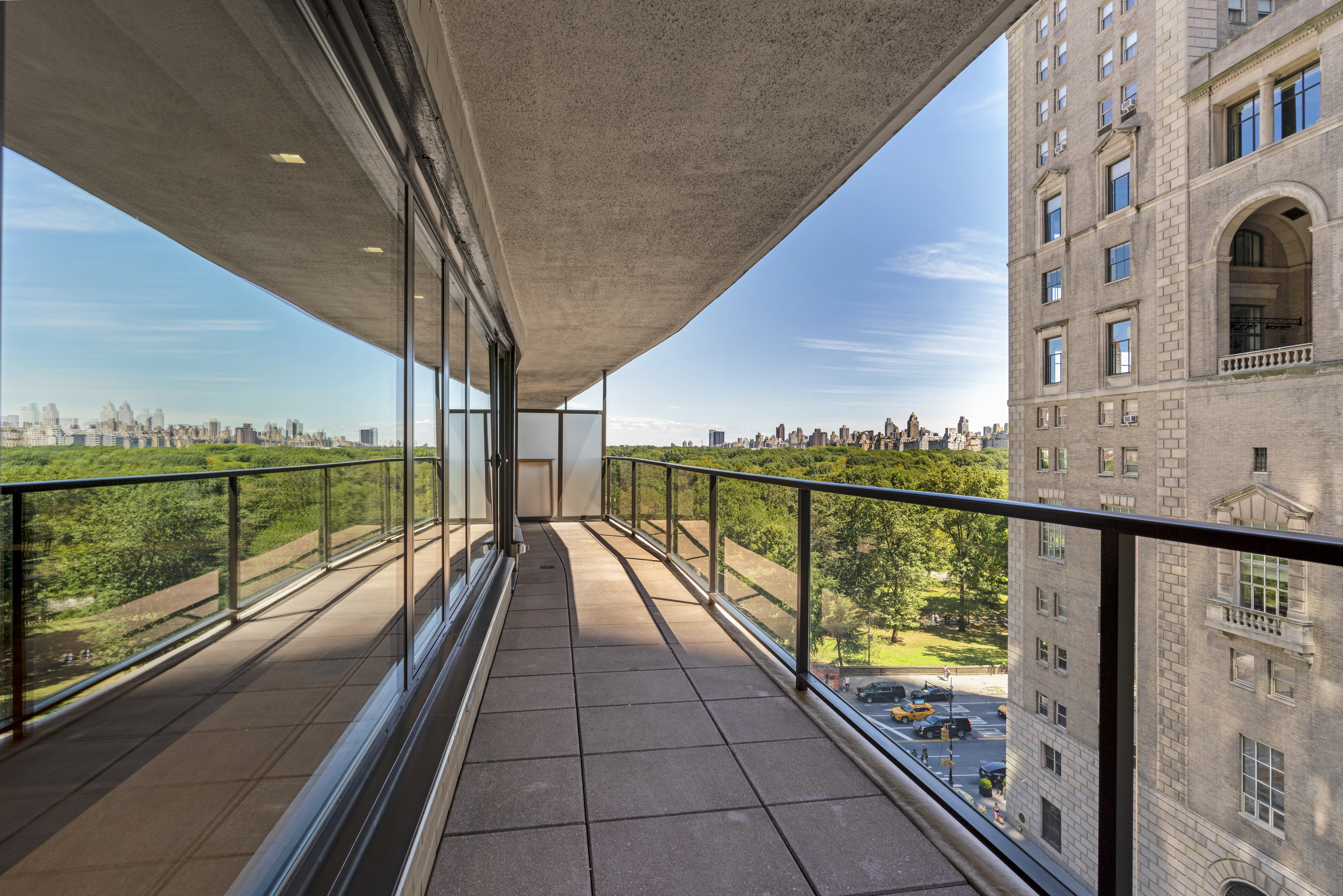 200 Central Park South, Unit 11H Manhattan, NY 10019 - Photo 17 of 18