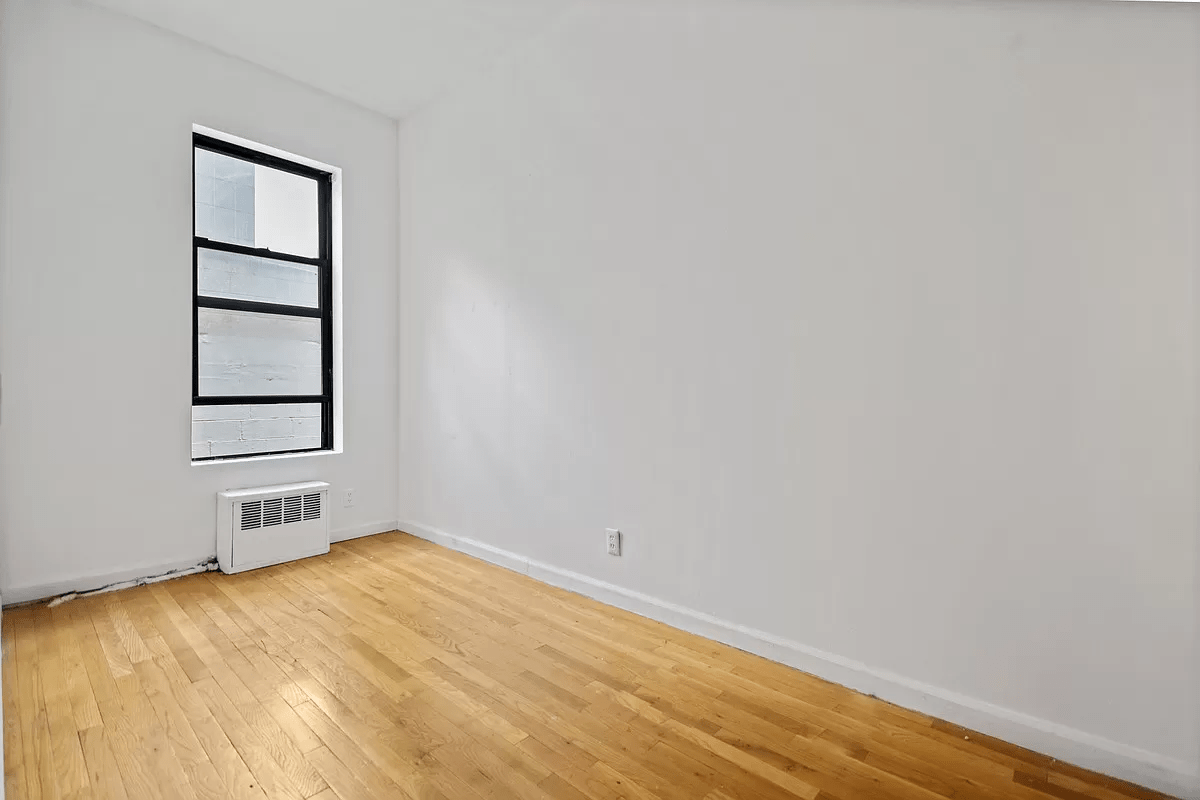 416 East 71st Street, Unit 28 Manhattan, NY 10021 - Photo 2 of 6