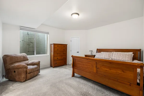 $1,150,000 | 6104 East 141st Avenue, Thornton, CO 80602