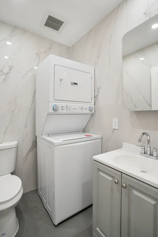 $7,995 | 142 East 35th Street, Unit 1 | Murray Hill