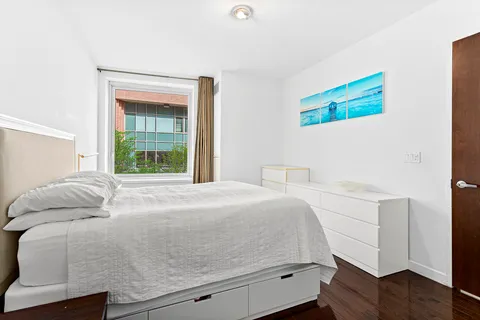 $1,275,000 | 462 West 58th Street, Unit 3E | Hell's Kitchen