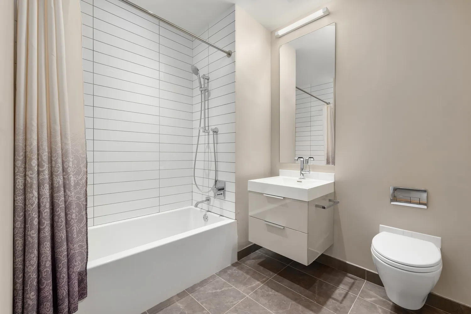 $2,999,000 | 101 Leonard Street, Unit 2E | TriBeCa