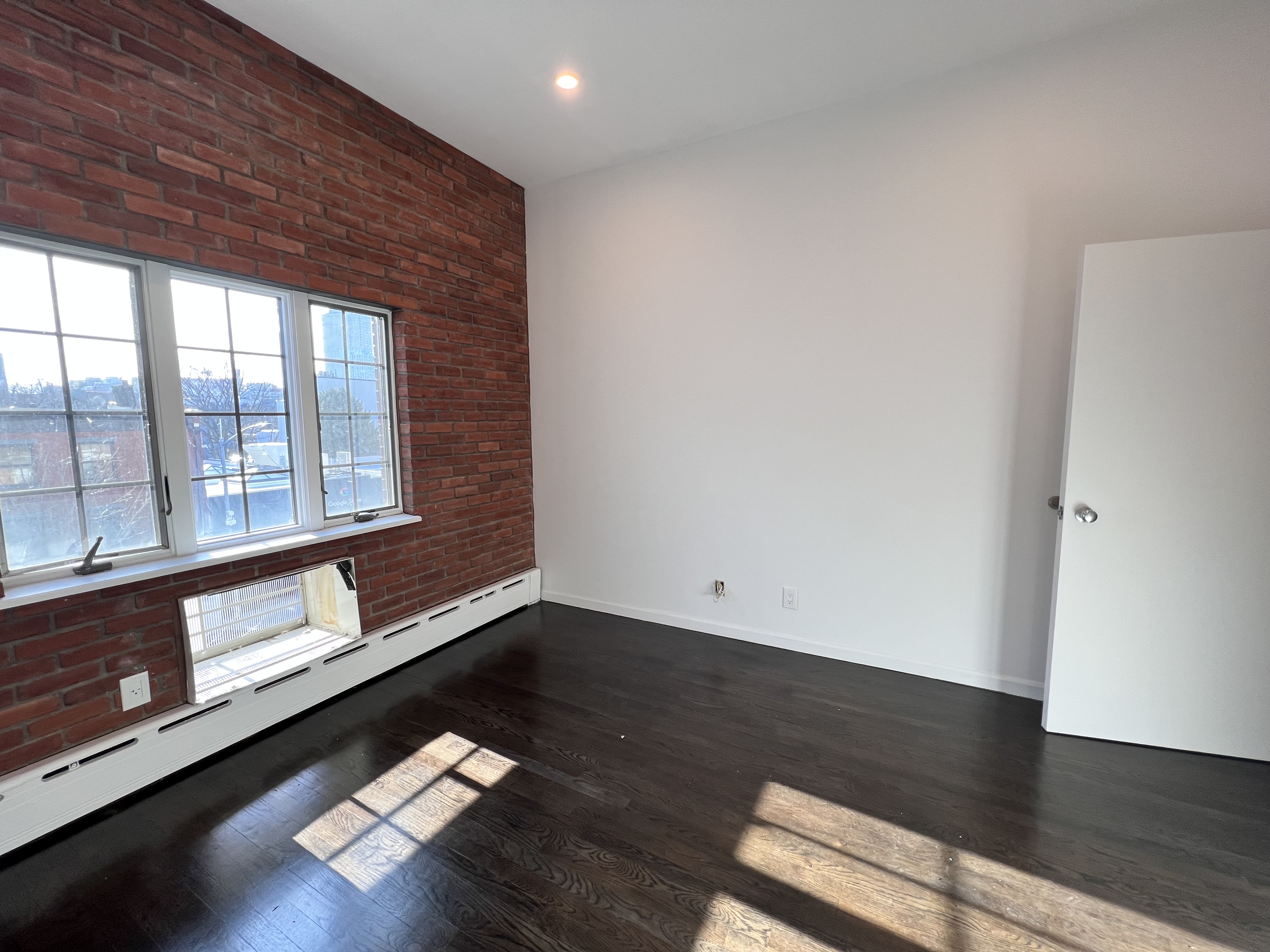 131 North 6th Street, Unit 3 Brooklyn, NY 11249 - Photo 6 of 9