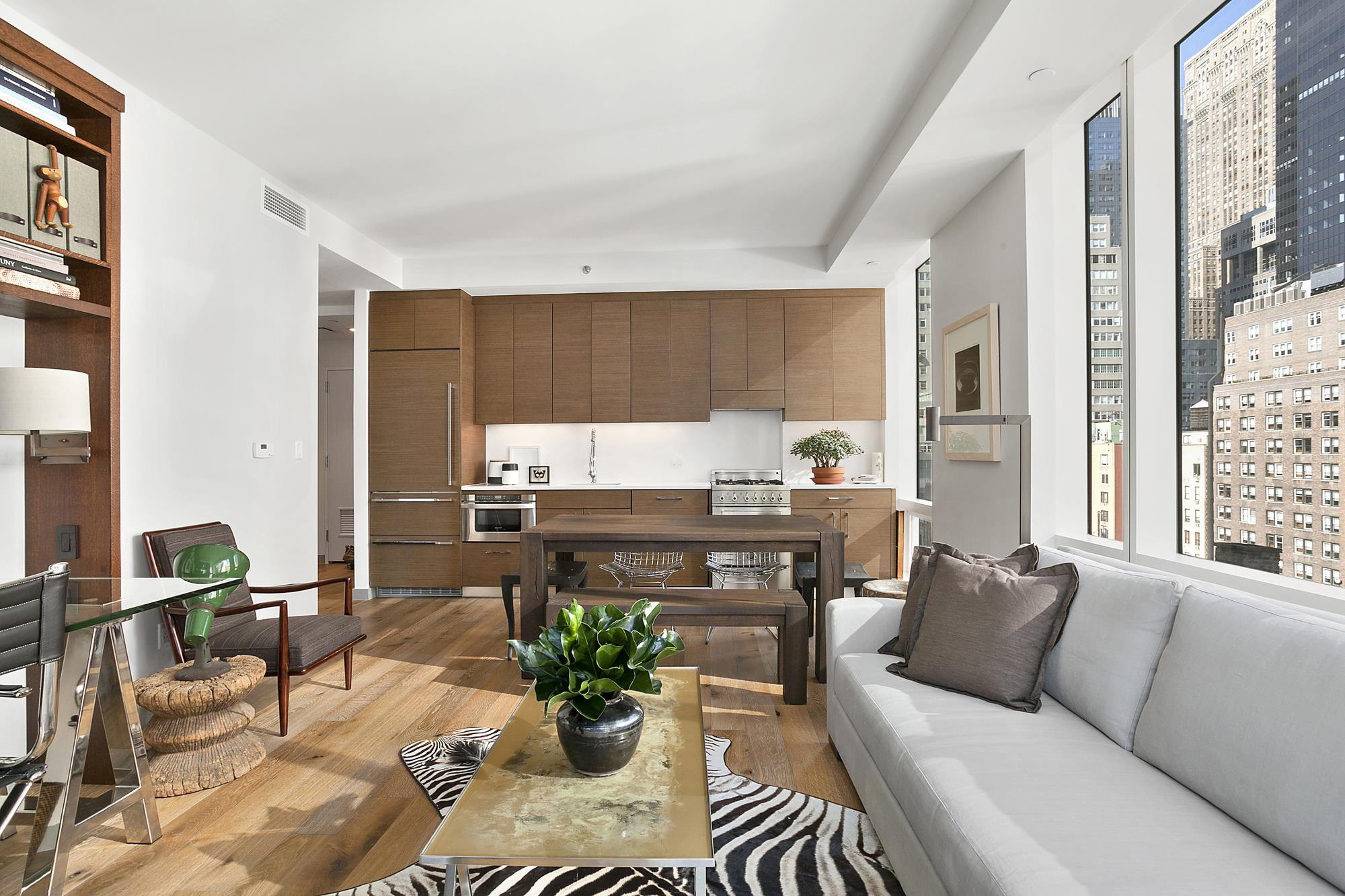 325 Lexington Avenue, Unit 10D Manhattan, NY 10016 - Photo 3 of 15 Gallery Image 3