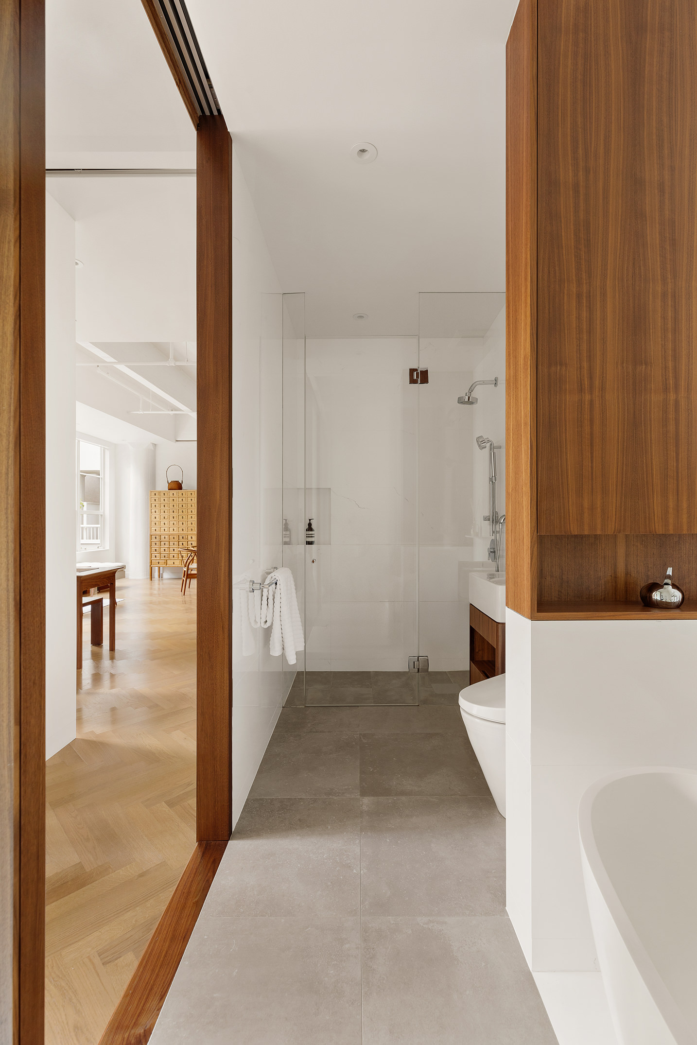 184 Kent Avenue, Unit 512A Brooklyn, NY 11249 - Photo 9 of 18