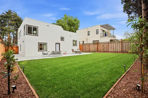 $2,500,000 | 219 Dwight Road, Burlingame, CA 94010