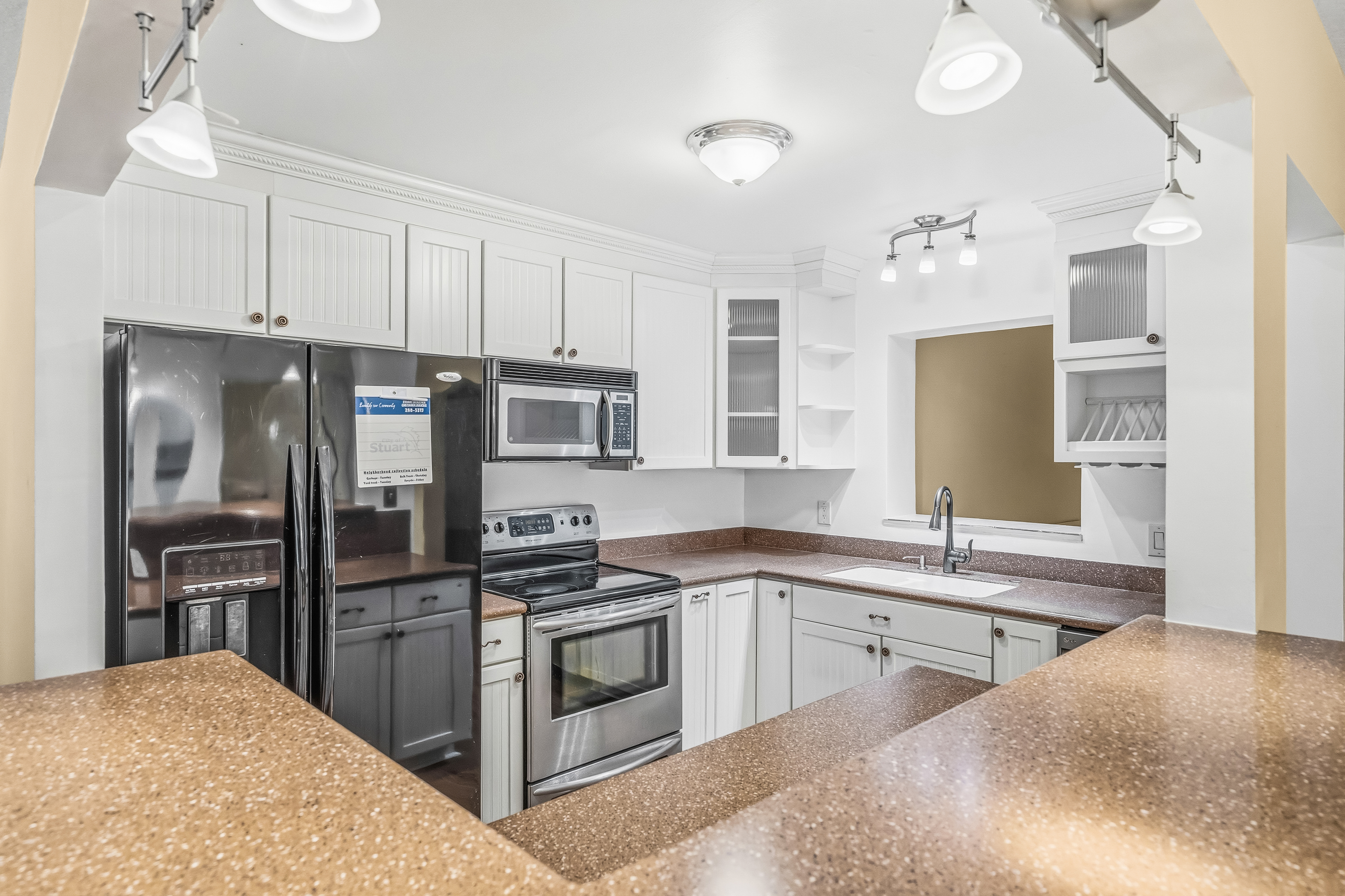 1202 Southeast Madison Avenue Stuart, FL 34996 - Photo 4 of 31