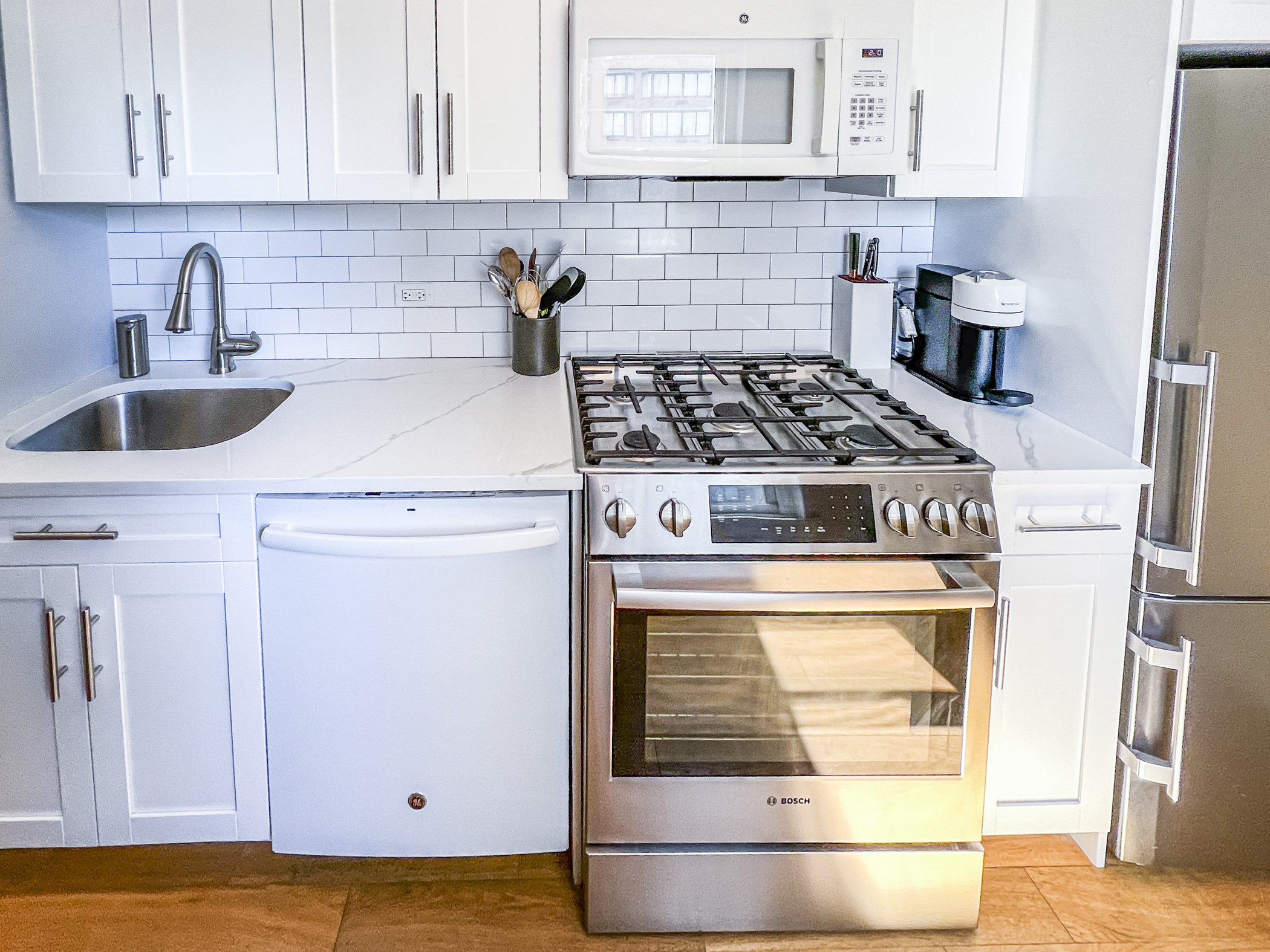 333 East 79th Street, Unit 21M Manhattan, NY 10075 - Photo 8 of 13