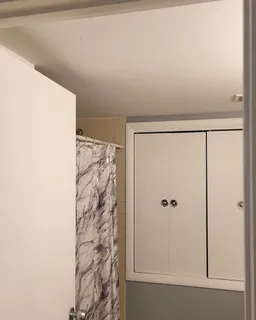 a view of a bed room