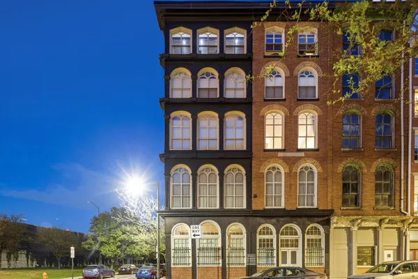 $685,000 | 313-315 North 3rd Street, Unit 5A, Philadelphia, PA 19106