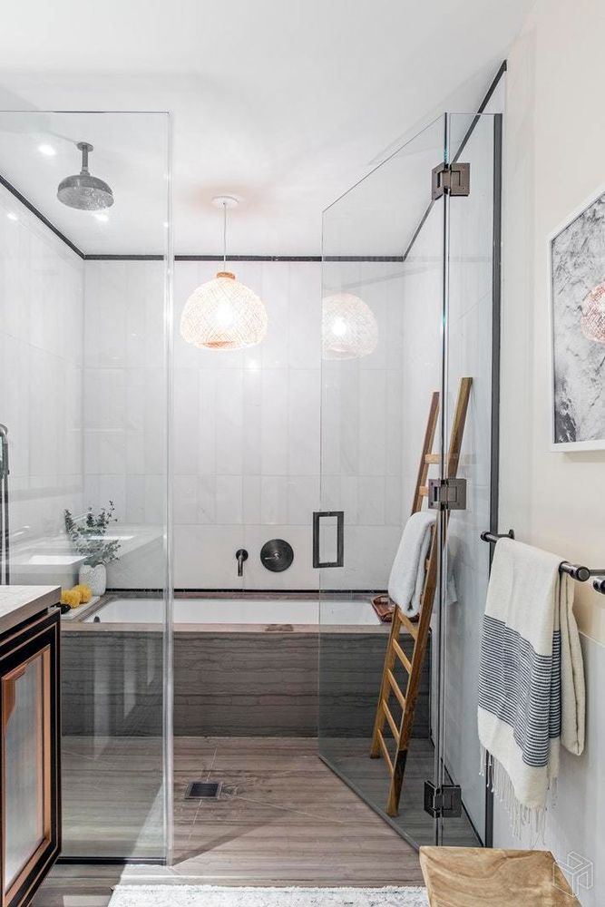 51 Jay Street, Unit 5M Brooklyn, NY 11201 - Photo 5 of 17 a view of walk in closet