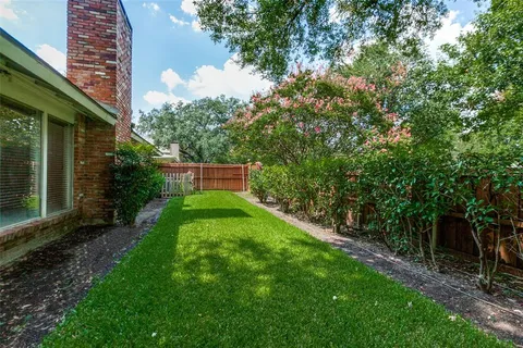$3,150 | 15731 Overmead Circle, Dallas, TX 75248