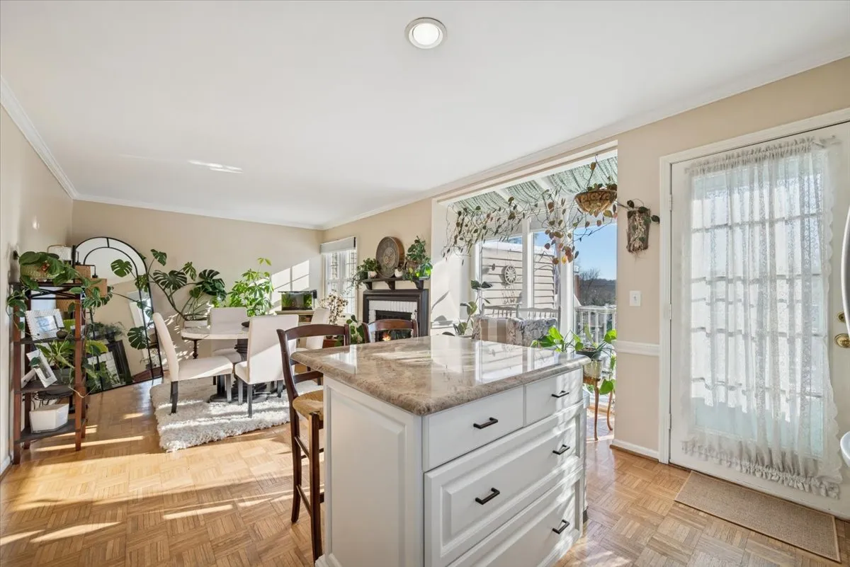 $800,000 | Spencer Lane, Bedminster, NJ 07921