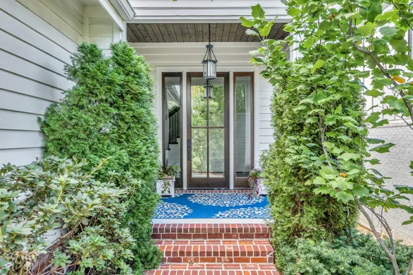 $1,750,000 | 3413 B Benham Avenue, Nashville, TN 37215