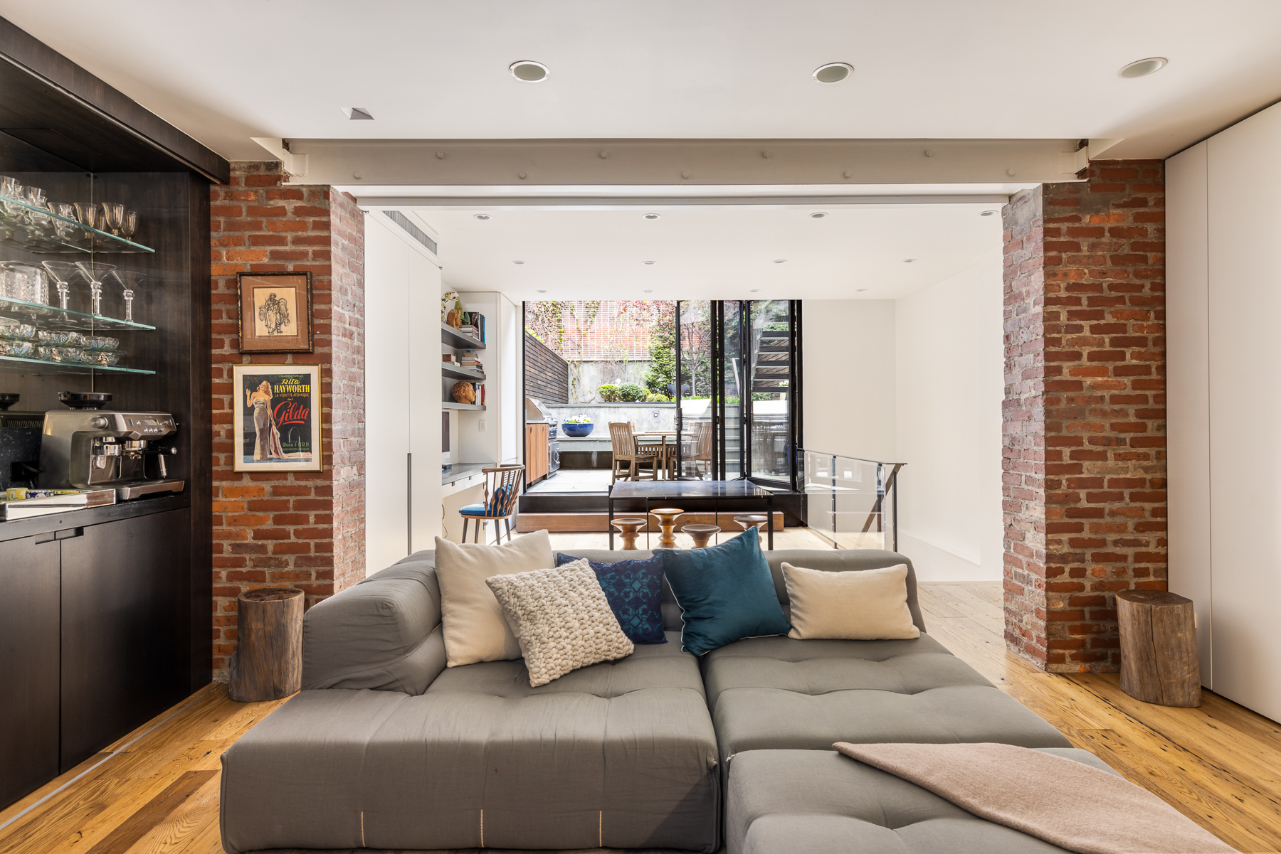 27 Vandam Street Manhattan, NY 10013 - Photo 14 of 25