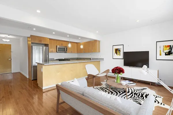$4,995 | 400 15th Street, Unit 3C | Park Slope