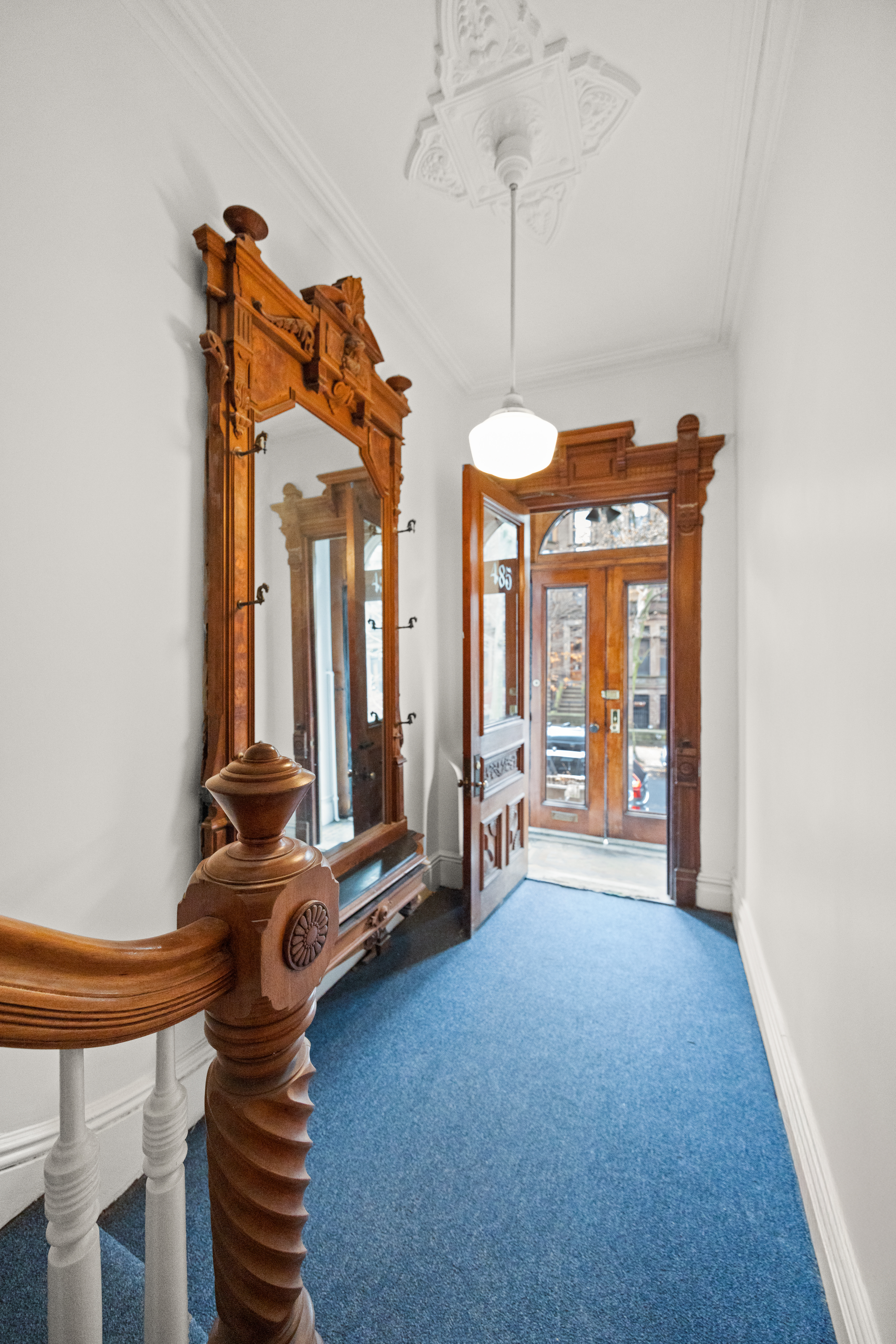 485 1st Street, Unit 2 Brooklyn, NY 11215 - Photo 15 of 17 a view of a room with gym equipment