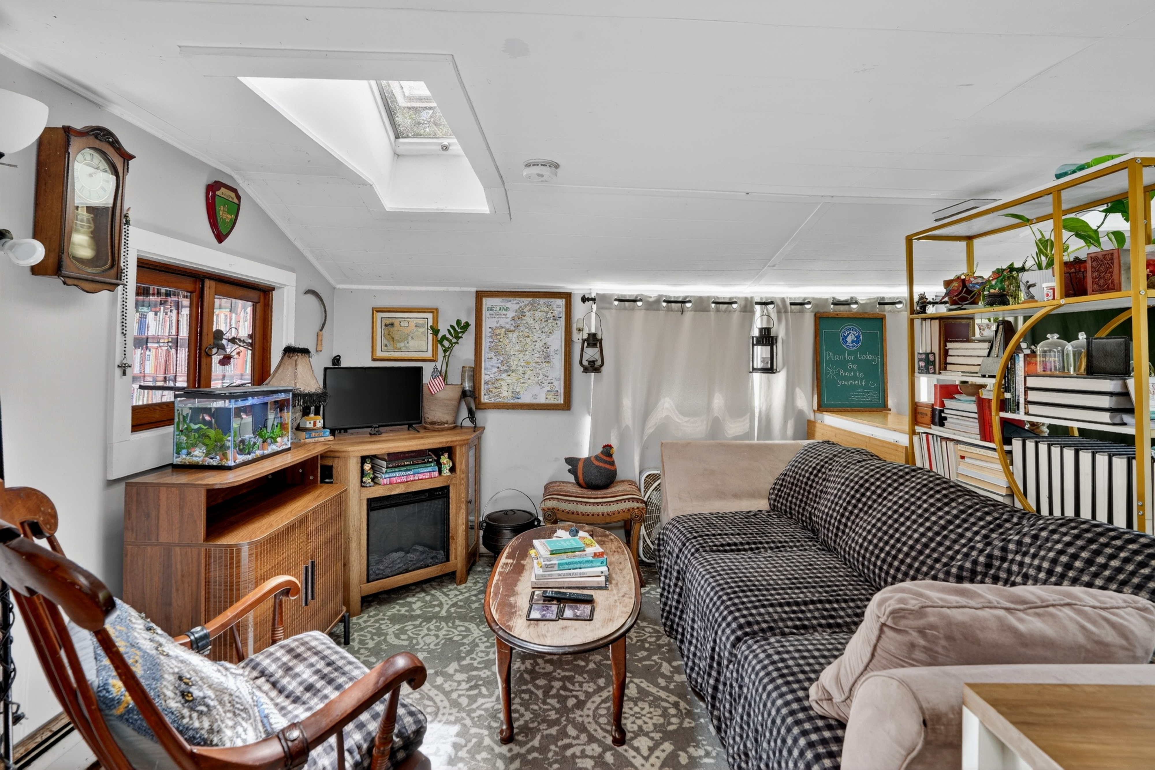132 S Road Chilmark, MA 02535 - Photo 35 of 44