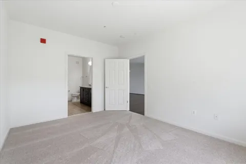 $525,000 | 20650 Hope Spring Terrace, Unit 301, Ashburn, VA 20147