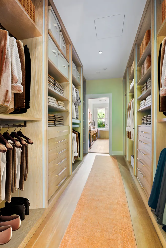 a view of a living room