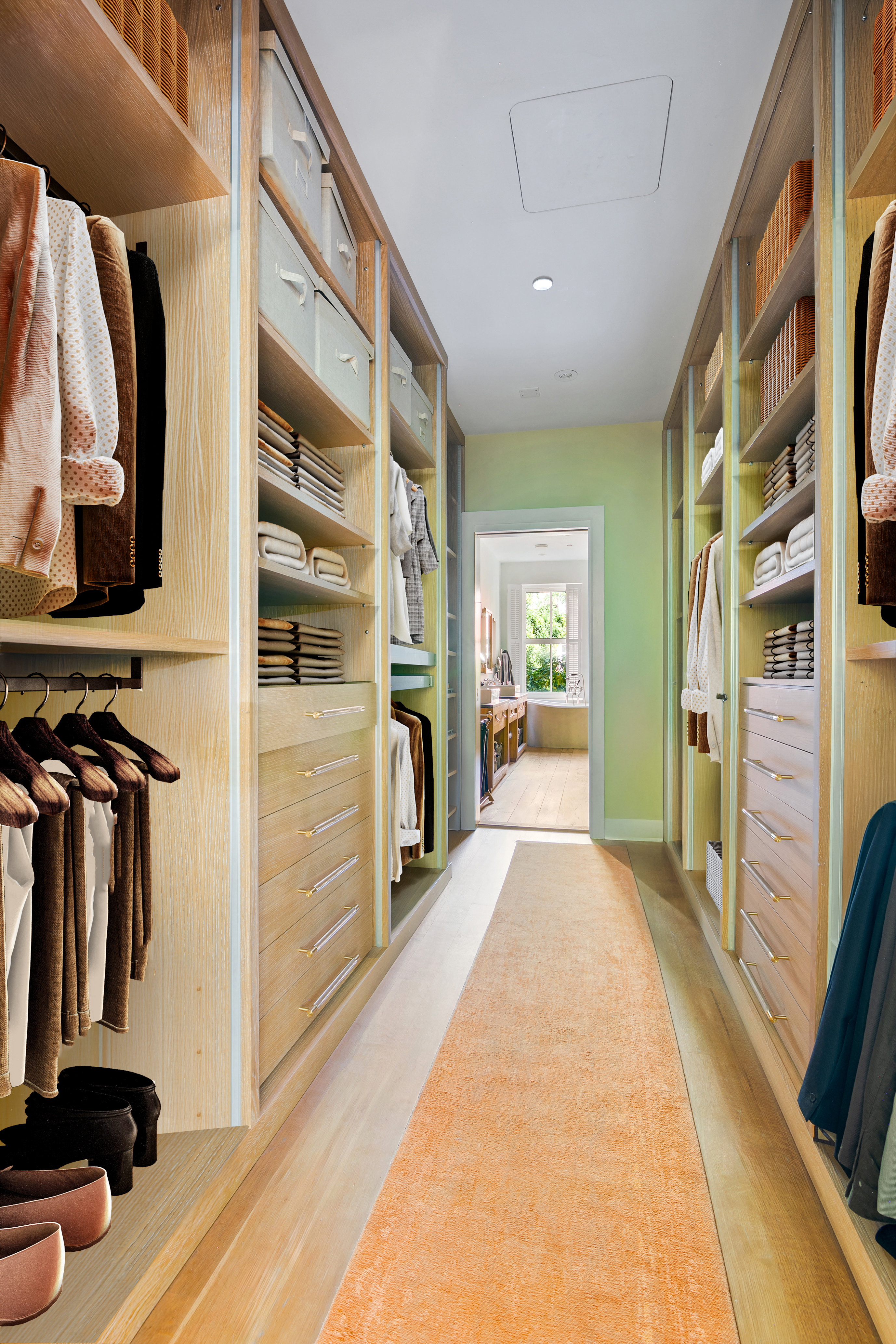 152 West 13th Street Manhattan, NY 10011 - Photo 16 of 28 a view of a living room