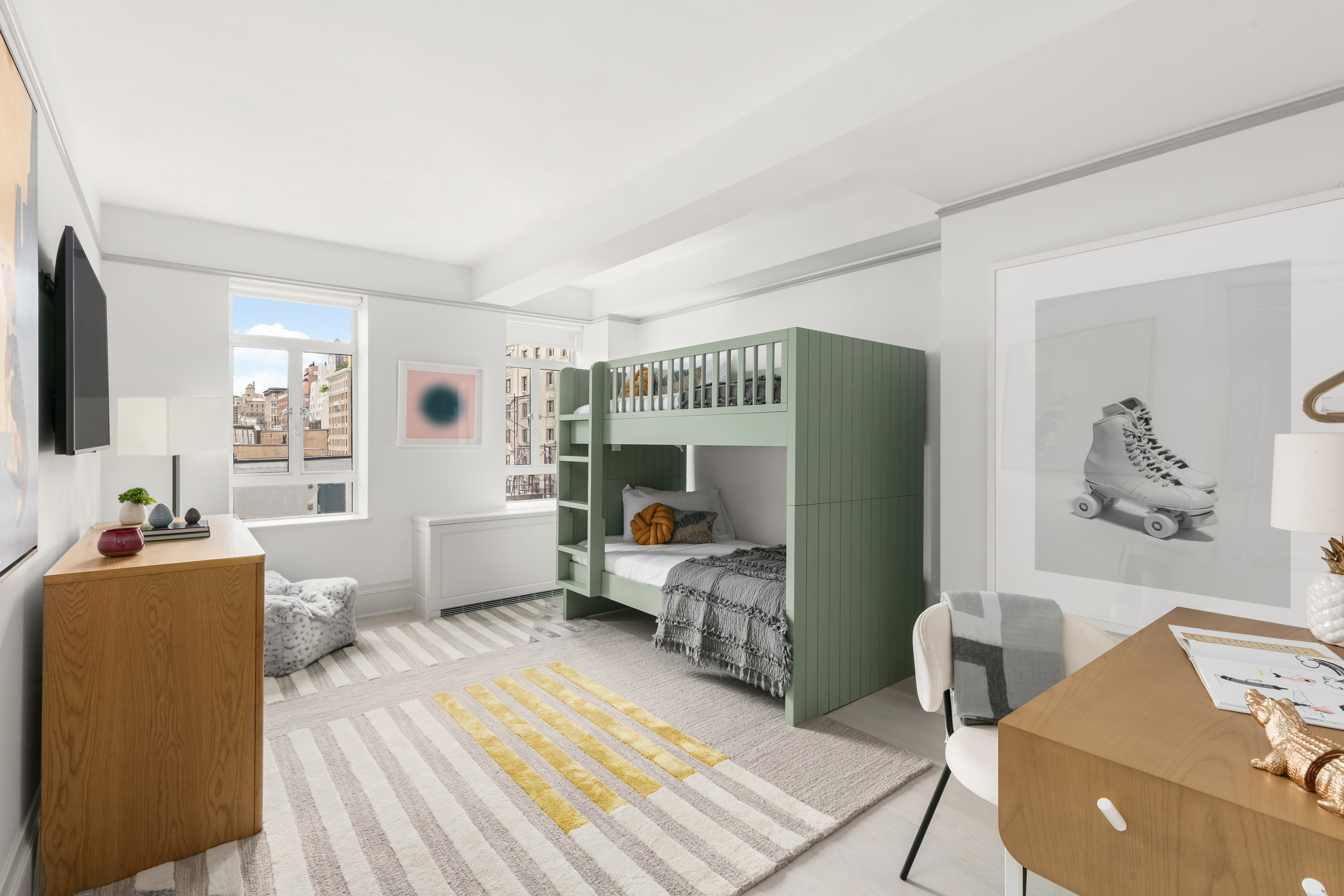 21 East 61st Street, Unit 7F Manhattan, NY 10065 - Photo 14 of 21