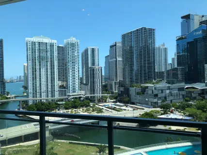 $430,000 | 90 Southwest 3rd Street, Unit 2014, Miami, FL 33130